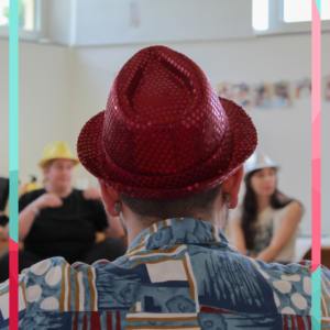 Cambiare cappello per cambiare sguardo